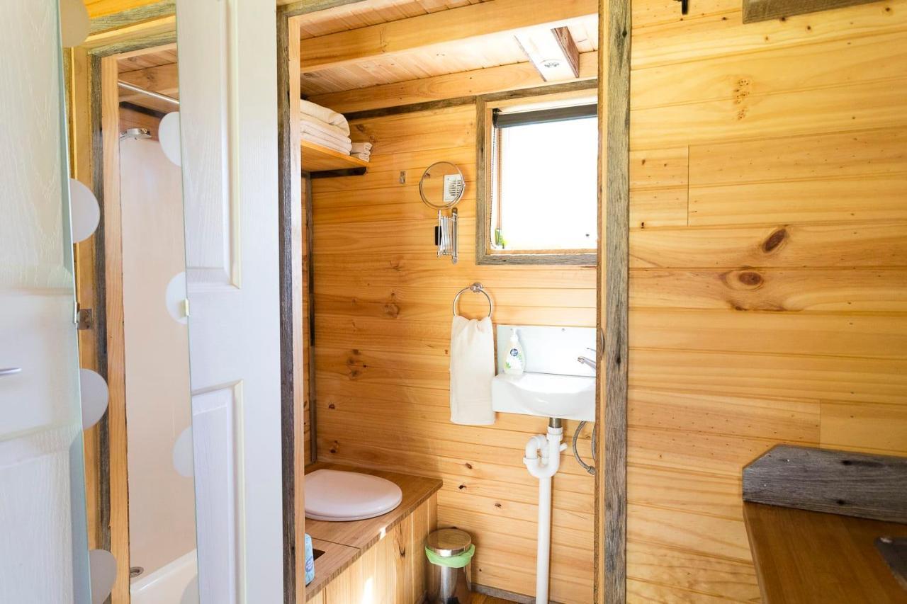Ardingly Tiny House Villa Newham Exterior photo